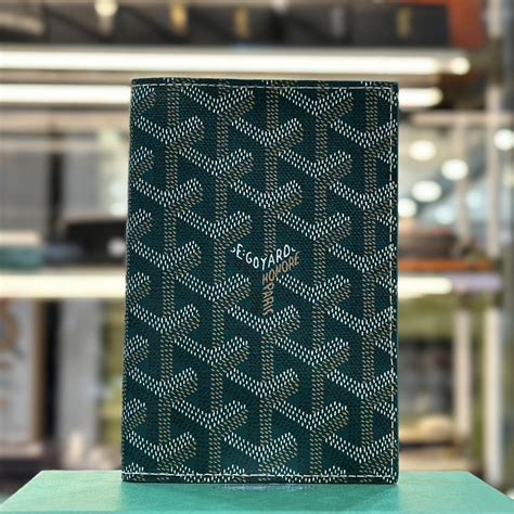 porta occhiali goyard|Grenelle Passport Cover .